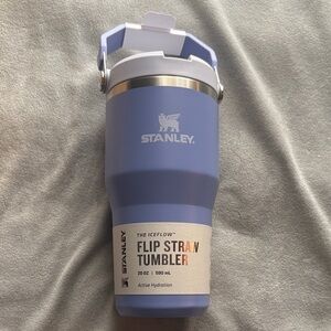 Stanley IceFlow Hydrangrea 20 oz